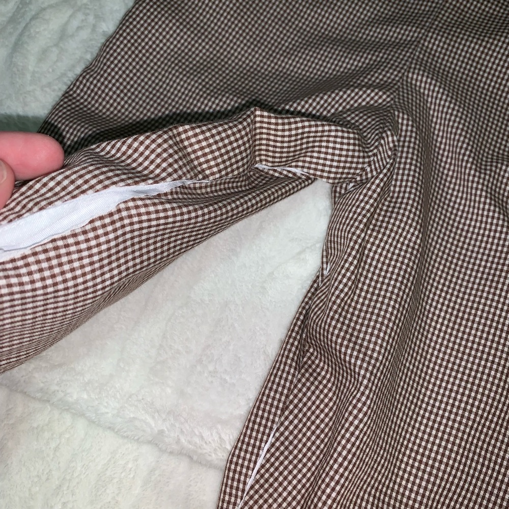 ⛔️SOLD⛔️9m brown checked long all with smocked tra - Picture 4 of 4